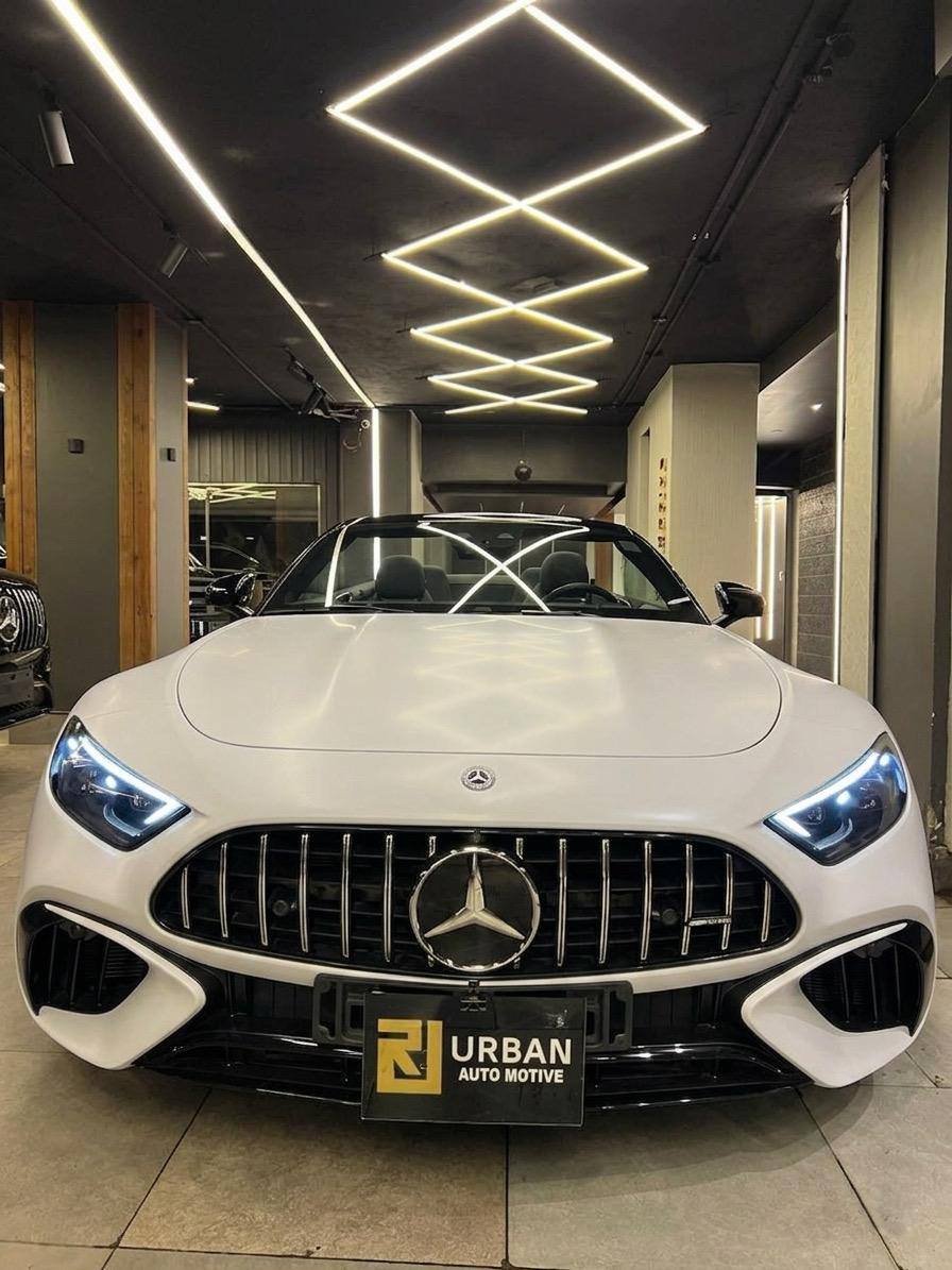 Mercedes SL55 AMG White
